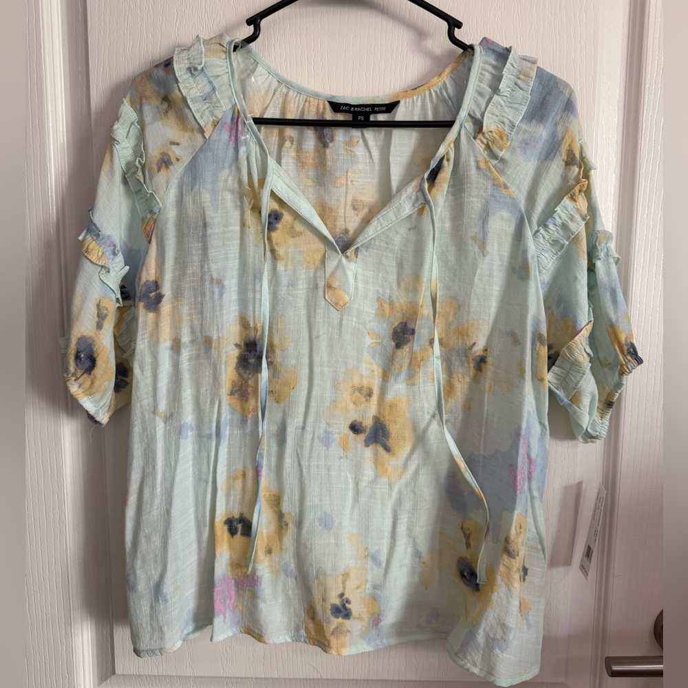 Floral Ruffle Sleeve Top